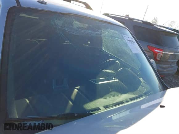 2010 Mercury Mariner z VIN 4M2CN8B73AKJ15604, wystawiony jako IAAI lot #41454647 z przebiegiem 170 761 mil mil oraz . Historia ofert i sprzedaży dostępna na DreamBid. Obrazek 6.