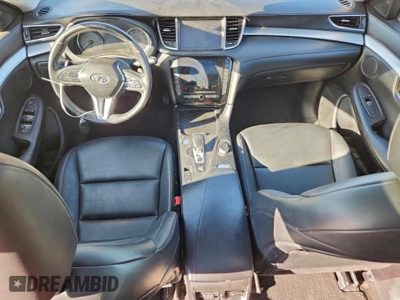 ✅ 2019 Infiniti QX50 Pure • VIN: 3PCAJ5M10KF135923 • Lot: 96985575. Wystawiony na Copart z przebiegiem 126 198 mil. Bezpłatny archiwum sprzedaży aukcyjnych z USA i szczegółowy raport historii pojazdu na DreamBid. Zdjęcie 8.