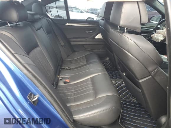 ✅ 2013 BMW M5 • VIN: WBSFV9C58DC773982 • Лот: 84922455. Опубликован ранее на Copart с пробегом 60 707 миль. Бесплатный доступ к архиву аукционных продаж из США и подробный отчёт об истории автомобиля на DreamBid. Изображение 10.