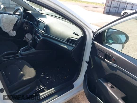 2020 Hyundai Elantra SEL с VIN 5NPD84LFXLH570547, выставлен на аукционе IAAI как лот 43073540 с пробегом 146 527 миль миль и . История ставок и продаж доступна на DreamBid. Изображение 5.