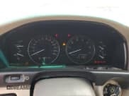 ✅ 2004 Lexus LX 470 • VIN: JTJHT00W743546407 • Lot: 79003064. Wystawiony na Copart z przebiegiem 188 110 mil. Bezpłatny archiwum sprzedaży aukcyjnych z USA i szczegółowy raport historii pojazdu na DreamBid. Zdjęcie 9.