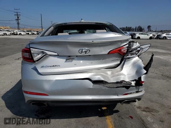 ✅ 2016 Hyundai Sonata Sport • VIN: 5NPE34AF9GH315335 • Лот: 63229115. Опубликован ранее на Copart с пробегом 67 965 миль. Бесплатный доступ к архиву аукционных продаж из США и подробный отчёт об истории автомобиля на DreamBid. Изображение 6.