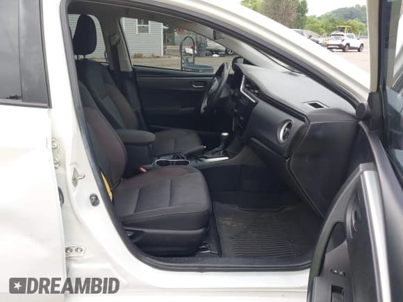 ✅ 2018 Toyota Corolla L • VIN: 2T1BURHE6JC012680 • Lot: 42492679. Listed on IAAI with 191,375 mi. Free auction sales archive from the USA and detailed vehicle history report at DreamBid. Image 5.