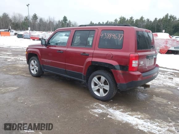 ✅ 2013 Jeep Patriot Sport • VIN: 1C4NJRBB9DD279789 • Lot: 43884637. Listed on IAAI with 153,193 mi. Free auction sales archive from the USA and detailed vehicle history report at DreamBid. Image 3.