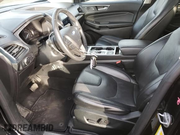 ✅ 2022 Ford Edge Titanium • VIN: 2FMPK4K98NBA55583 • Lot: 92814325. Listed on Copart with 104,097 mi. Free auction sales archive from the USA and detailed vehicle history report at DreamBid. Image 7.