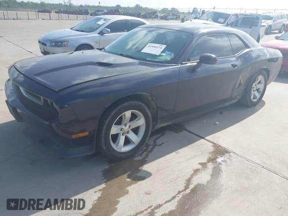 ✅ 2011 Dodge Challenger • VIN: 2B3CJ4DG5BH542655 • Lot: 42580474. Listed on IAAI with 250,322 mi. Free auction sales archive from the USA and detailed vehicle history report at DreamBid. Image 2.