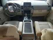 ✅ 2014 Nissan Titan SL • VIN: 1N6BA0ED6EN515433 • Лот: 68946085. Опубликован ранее на Copart с пробегом 144 269 миль. Бесплатный доступ к архиву аукционных продаж из США и подробный отчёт об истории автомобиля на DreamBid. Изображение 8.