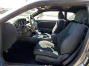 ✅ 2012 Dodge Challenger SXT • VIN: 2C3CDYAG2CH268340 • Lot: 68305604. Wystawiony na Copart z przebiegiem 183 818 mil. Bezpłatny archiwum sprzedaży aukcyjnych z USA i szczegółowy raport historii pojazdu na DreamBid. Zdjęcie 7.