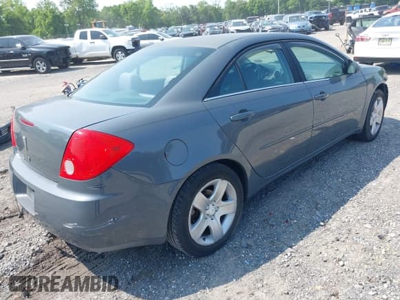 ✅ 2009 Pontiac G6 1SA • VIN: 1G2ZG57B894170480 • Lot: 42419580. Wystawiony na IAAI z przebiegiem 137 658 mil. Bezpłatny archiwum sprzedaży aukcyjnych z USA i szczegółowy raport historii pojazdu na DreamBid. Zdjęcie 4.