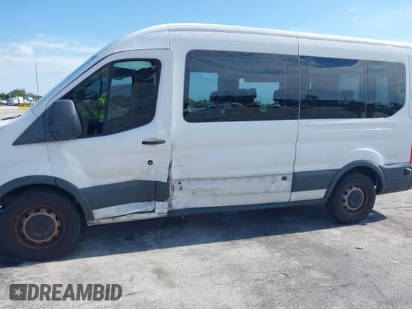 ✅ 2018 Ford Transit Passenger XL • VIN: 1FBZX2CM5JKB34283 • Лот: 42736396. Опубликован ранее на IAAI с пробегом 89 661 миль. Бесплатный доступ к архиву аукционных продаж из США и подробный отчёт об истории автомобиля на DreamBid. Изображение 6.