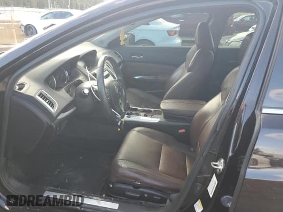 ✅ 2017 Acura TLX Technology • VIN: 19UUB1F56HA008695 • Лот: 85304875. Опубликован ранее на Copart с пробегом 114 363 миль. Бесплатный доступ к архиву аукционных продаж из США и подробный отчёт об истории автомобиля на DreamBid. Изображение 7.