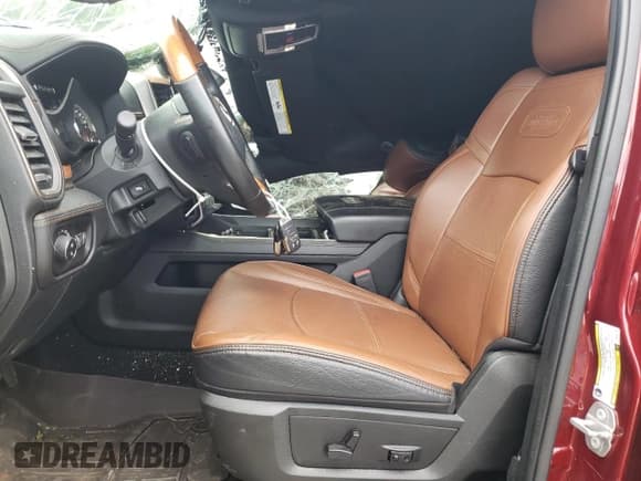 ✅ 2022 Ram 2500 Longhorn • VIN: 3C6UR5GL4NG232700 • Lot: 74691294. Wystawiony na Copart z przebiegiem 31 164 mil. Bezpłatny archiwum sprzedaży aukcyjnych z USA i szczegółowy raport historii pojazdu na DreamBid. Zdjęcie 10.