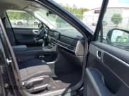 ✅ 2025 Hyundai Santa Fe SE • VIN: 5NMP14GL2SH075224 • Lot: 42660861. Listed on IAAI with 2,570 mi. Free auction sales archive from the USA and detailed vehicle history report at DreamBid. Image 5.