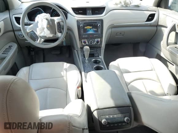 ✅ 2014 Chevrolet Traverse LT • VIN: 1GNKVHKD9EJ282141 • Lot: 87039165. Wystawiony na Copart z przebiegiem 136 028 mil. Bezpłatny archiwum sprzedaży aukcyjnych z USA i szczegółowy raport historii pojazdu na DreamBid. Zdjęcie 8.