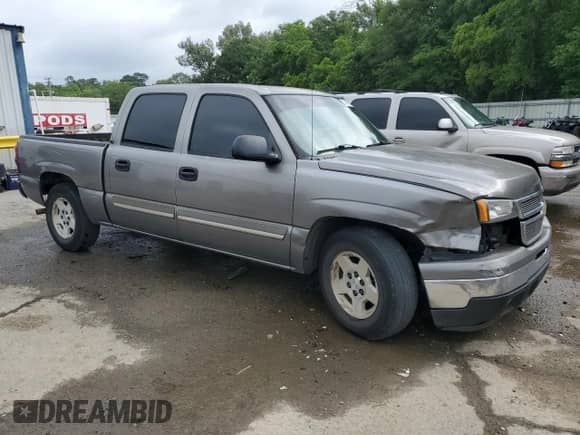 2007 Chevrolet Silverado 1500 LT1 z VIN 2GCEC13Z771106909, wystawiony jako Copart lot #57482125 z przebiegiem 346 949 mil mil oraz Szkoda całkowita • Salvage title. Historia ofert i sprzedaży dostępna na DreamBid. Obrazek 4.