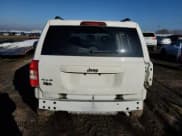 ✅ 2007 Jeep Patriot Sport • VIN: 1J8FF28WX7D355881 • Lot: 82766473. Listed on Copart with 120,519 mi. Free auction sales archive from the USA and detailed vehicle history report at DreamBid. Image 6.