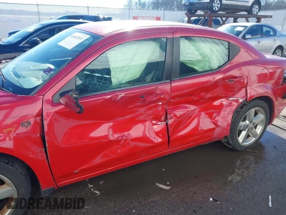 ✅ 2013 Dodge Avenger SE • VIN: 1C3CDZAB4DN564446 • Лот: 41443311. Опубликован ранее на IAAI с пробегом 146 264 миль. Бесплатный доступ к архиву аукционных продаж из США и подробный отчёт об истории автомобиля на DreamBid. Изображение 6.