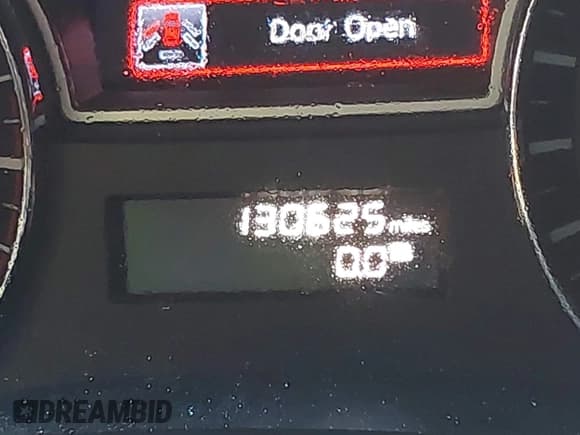 ✅ 2014 Nissan Pathfinder SV • VIN: 5N1AR2MM3EC729534 • Lot: 42959732. Listed on IAAI with 130,625 mi. Free auction sales archive from the USA and detailed vehicle history report at DreamBid. Image 7.