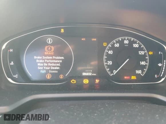 ✅ 2018 Honda Accord Sport • VIN: 1HGCV1F38JA051605 • Lot: 90216005. Wystawiony na Copart z przebiegiem 86 832 mil. Bezpłatny archiwum sprzedaży aukcyjnych z USA i szczegółowy raport historii pojazdu na DreamBid. Zdjęcie 9.