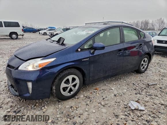 ✅ 2013 Toyota Prius Three • VIN: JTDKN3DU3D1696832 • Lot: 94080755. Wystawiony na Copart z przebiegiem 179 572 mil. Bezpłatny archiwum sprzedaży aukcyjnych z USA i szczegółowy raport historii pojazdu na DreamBid. Zdjęcie 1.