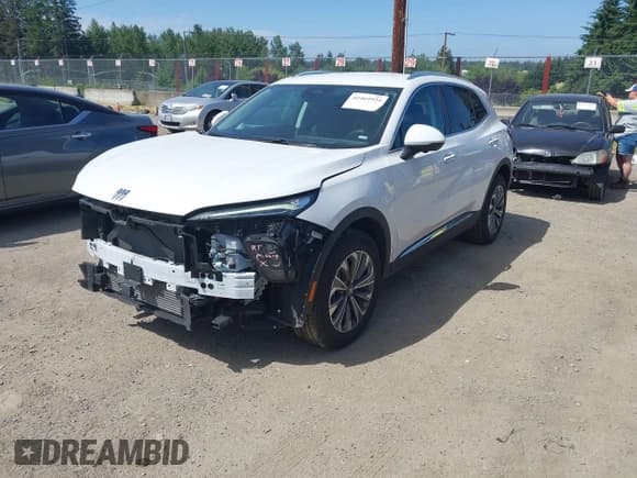 ✅ 2024 Buick Envision Preferred • VIN: LRBFZME49RD063296 • Lot: 42464924. Wystawiony na IAAI z przebiegiem 13 225 mil. Bezpłatny archiwum sprzedaży aukcyjnych z USA i szczegółowy raport historii pojazdu na DreamBid. Zdjęcie 18.