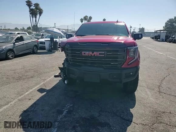 ✅ 2025 GMC Sierra 1500 AT4X • VIN: 3GTUUFE82SG124616 • Лот: 66737375. Опубликован ранее на Copart с пробегом Не указан. Бесплатный доступ к архиву аукционных продаж из США и подробный отчёт об истории автомобиля на DreamBid. Изображение 13.