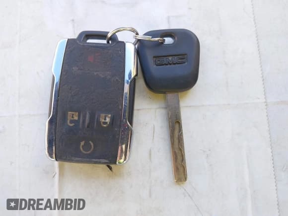 ✅ 2017 GMC Sierra 1500 Denali • VIN: 3GTU2PEJ2HG146302 • Лот: 43455112. Опубликован ранее на IAAI с пробегом 136 271 миль. Бесплатный доступ к архиву аукционных продаж из США и подробный отчёт об истории автомобиля на DreamBid. Изображение 11.