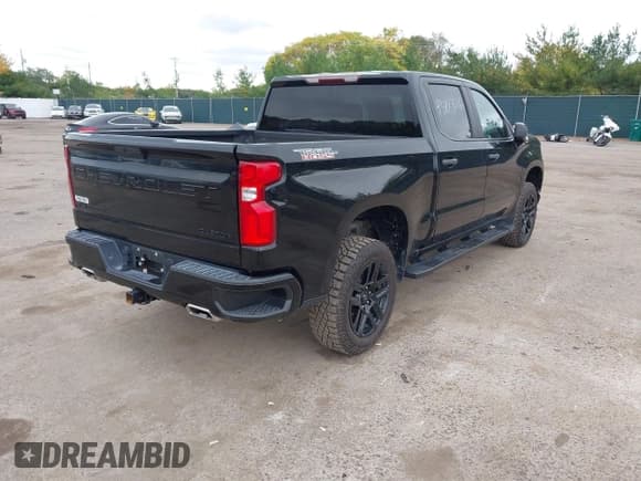 ✅ 2021 Chevrolet Silverado 1500 Custom Trail Boss • VIN: 1GCPYCEF2MZ447906 • Лот: 43489216. Опубликован ранее на IAAI с пробегом 97 864 миль. Бесплатный доступ к архиву аукционных продаж из США и подробный отчёт об истории автомобиля на DreamBid. Изображение 4.