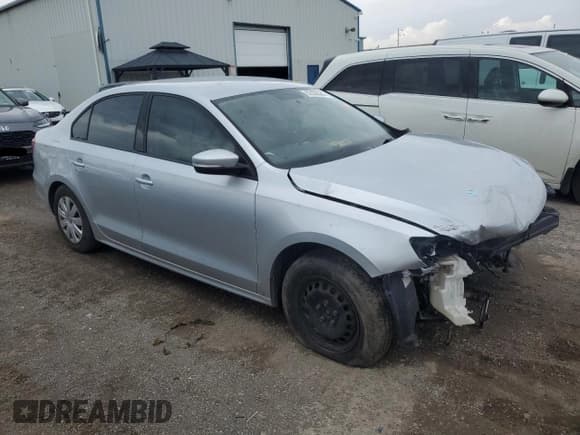 ✅ 2015 Volkswagen Jetta S • VIN: 3VW2K7AJ3FM316353 • Лот: 82129585. Опубликован ранее на Copart с пробегом 150 449 миль. Бесплатный доступ к архиву аукционных продаж из США и подробный отчёт об истории автомобиля на DreamBid. Изображение 4.