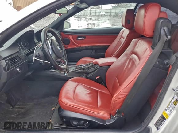 ✅ 2009 BMW 3 Series 328i • VIN: WBAWR335X9P460759 • Lot: 96234115. Listed on Copart with 183,508 mi. Free auction sales archive from the USA and detailed vehicle history report at DreamBid. Image 7.