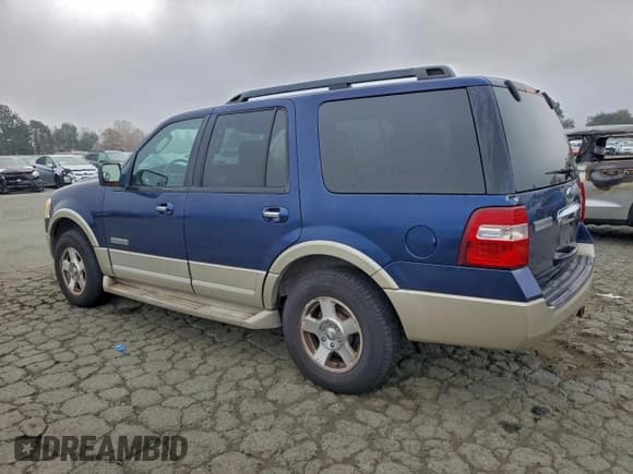 ✅ 2008 Ford Expedition Eddie Bauer • VIN: 1FMFU18518LA30246 • Lot: 95492685. Listed on Copart with 226,049 mi. Free auction sales archive from the USA and detailed vehicle history report at DreamBid. Image 2.