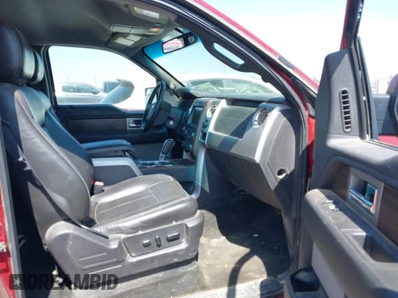 ✅ 2013 Ford F-150 XL • VIN: 1FTFW1EF2DFB60198 • Lot: 42543176. Wystawiony na IAAI z przebiegiem 211 967 mil. Bezpłatny archiwum sprzedaży aukcyjnych z USA i szczegółowy raport historii pojazdu na DreamBid. Zdjęcie 5.