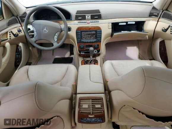 ✅ 2006 Mercedes-Benz S 430 • VIN: WDBNG70J36A462069 • Lot: 68776105. Wystawiony na Copart z przebiegiem Nie podano. Bezpłatny archiwum sprzedaży aukcyjnych z USA i szczegółowy raport historii pojazdu na DreamBid. Zdjęcie 8.