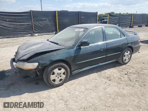 ✅ 2001 Honda Accord EX • VIN: 1HGCG165X1A029990 • Lot: 84296615. Listed on Copart with 131,191 mi. Free auction sales archive from the USA and detailed vehicle history report at DreamBid. Image 1.