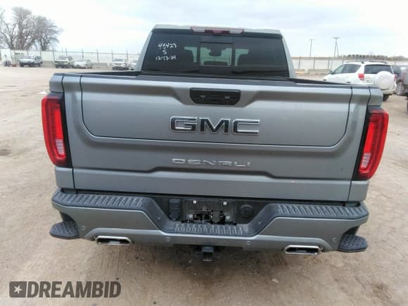 ✅ 2023 GMC Sierra 1500 Denali Ultimate • VIN: 1GTUUHEL2PZ270179 • Лот: 41263065. Опубликован ранее на IAAI с пробегом 23 712 миль. Бесплатный доступ к архиву аукционных продаж из США и подробный отчёт об истории автомобиля на DreamBid. Изображение 16.