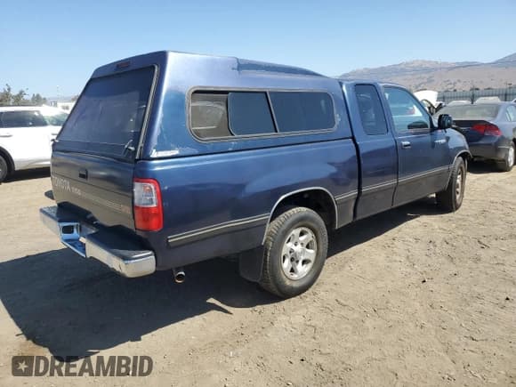 ✅ 1997 Toyota T100 SR5 • VIN: JT4TN14D4V0035858 • Лот: 70205665. Опубликован ранее на Copart с пробегом 211 097 миль. Бесплатный доступ к архиву аукционных продаж из США и подробный отчёт об истории автомобиля на DreamBid. Изображение 3.