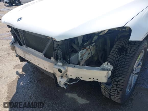 ✅ 2019 Mercedes-Benz GLC 300 • VIN: WDC0G4JB3KF571625 • Lot: 43314713. Wystawiony na IAAI z przebiegiem 163 725 mil. Bezpłatny archiwum sprzedaży aukcyjnych z USA i szczegółowy raport historii pojazdu na DreamBid. Zdjęcie 6.