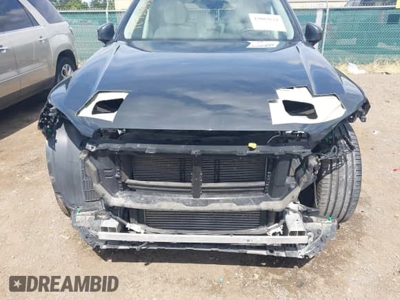 ✅ 2021 Volvo XC90 Momentum • VIN: YV4A22PK8M1671141 • Lot: 43083621. Wystawiony na IAAI z przebiegiem 68 902 mil. Bezpłatny archiwum sprzedaży aukcyjnych z USA i szczegółowy raport historii pojazdu na DreamBid. Zdjęcie 6.