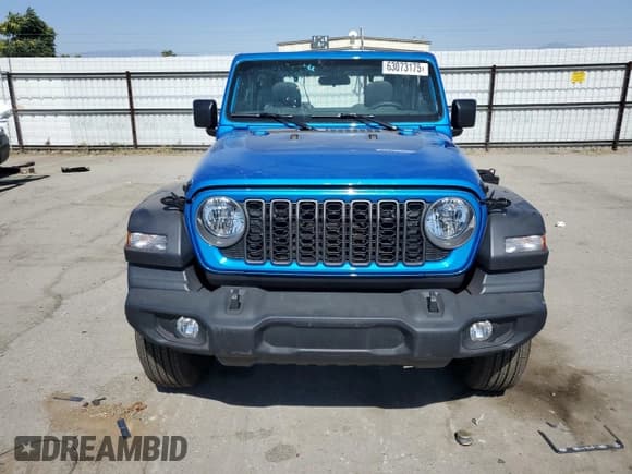 ✅ 2025 Jeep Wrangler Sport • VIN: 1C4PJXAG5SW529430 • Lot: 63073175. Listed on Copart with 3,983 mi. Free auction sales archive from the USA and detailed vehicle history report at DreamBid. Image 5.