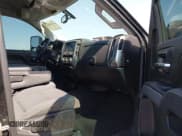 ✅ 2015 Chevrolet Silverado 2500HD LT • VIN: 1GC2KVEG2FZ548656 • Lot: 42496634. Wystawiony na IAAI z przebiegiem 248 812 mil. Bezpłatny archiwum sprzedaży aukcyjnych z USA i szczegółowy raport historii pojazdu na DreamBid. Zdjęcie 5.