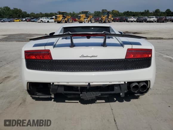 ✅ 2014 LAMBORGHINI GALLARDO GALLARDO • VIN: ZHWGU5BZ9ELA13938 • Лот: 80325615. Опубликован ранее на Copart с пробегом 35 258 миль. Бесплатный доступ к архиву аукционных продаж из США и подробный отчёт об истории автомобиля на DreamBid. Изображение 6.