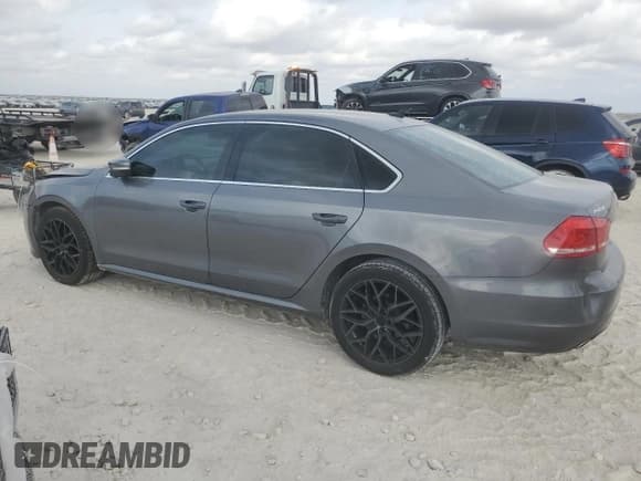 ✅ 2015 Volkswagen Passat SE • VIN: 1VWBV7A38FC058776 • Lot: 89557215. Listed on Copart with 90,294 mi. Free auction sales archive from the USA and detailed vehicle history report at DreamBid. Image 2.