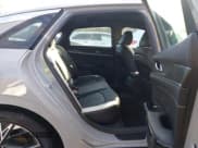 ✅ 2025 Kia K5 GT-Line • VIN: KNAG64J79S5297028 • Lot: 43449999. Wystawiony na IAAI z przebiegiem 24 566 mil. Bezpłatny archiwum sprzedaży aukcyjnych z USA i szczegółowy raport historii pojazdu na DreamBid. Zdjęcie 8.