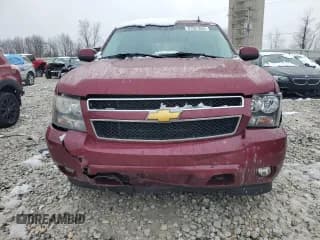 ✅ 2007 Chevrolet Suburban LT • VIN: 1GNFK16397J223354 • Lot: 81551664. Wystawiony na Copart z przebiegiem 238 384 mil. Bezpłatny archiwum sprzedaży aukcyjnych z USA i szczegółowy raport historii pojazdu na DreamBid. Zdjęcie 5.