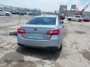 ✅ 2019 Subaru Legacy Limited • VIN: 4S3BNEN60K3029651 • Lot: 42434582. Wystawiony na IAAI z przebiegiem 80 905 mil. Bezpłatny archiwum sprzedaży aukcyjnych z USA i szczegółowy raport historii pojazdu na DreamBid. Zdjęcie 4.