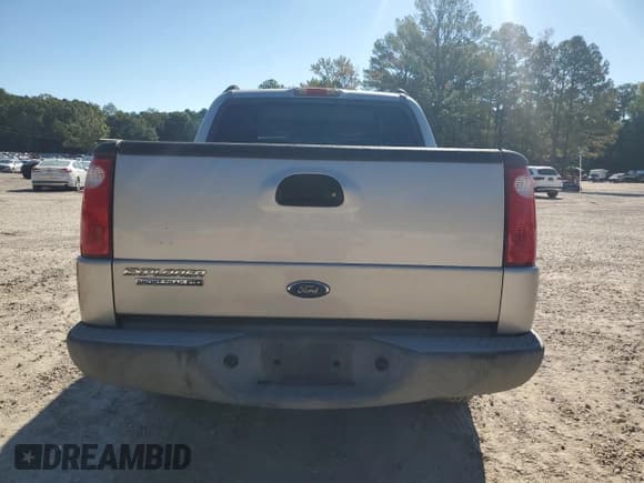 ✅ 2004 Ford Explorer Sport Trac XLS • VIN: 1FMZU67K34UA34997 • Lot: 81498875. Listed on Copart with Not provided. Free auction sales archive from the USA and detailed vehicle history report at DreamBid. Image 6.