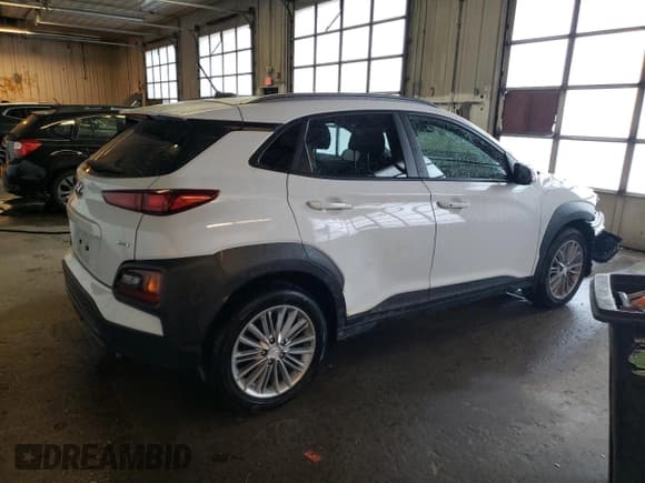 ✅ 2019 Hyundai Kona SEL • VIN: KM8K2CAA4KU321445 • Лот: 78188473. Опубликован ранее на Copart с пробегом 50 781 миль. Бесплатный доступ к архиву аукционных продаж из США и подробный отчёт об истории автомобиля на DreamBid. Изображение 3.