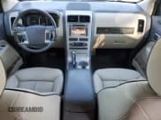 ✅ 2008 Lincoln MKX • VIN: 2LMDU88C28BJ14028 • Lot: 81858655. Listed on Copart with 89,837 mi. Free auction sales archive from the USA and detailed vehicle history report at DreamBid. Image 8.