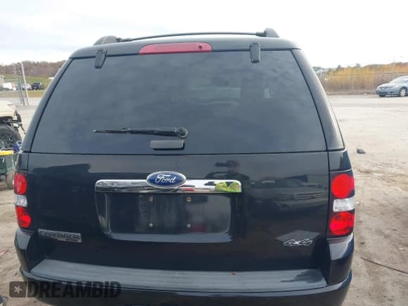 ✅ 2010 Ford Explorer Limited • VIN: 1FMEU7F86AUA98571 • Lot: 43569090. Wystawiony na IAAI z przebiegiem 126 604 mil. Bezpłatny archiwum sprzedaży aukcyjnych z USA i szczegółowy raport historii pojazdu na DreamBid. Zdjęcie 16.