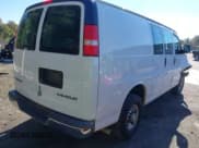 ✅ 2006 Chevrolet Express Cargo • VIN: 1GCGG25V761116941 • Lot: 43585351. Listed on IAAI with 377,432 mi. Free auction sales archive from the USA and detailed vehicle history report at DreamBid. Image 4.